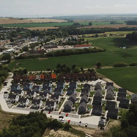 Familienhaus Mit Gemuetlichem Wohnbereich Sagard