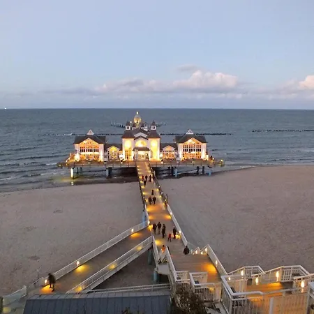 Familienhaus Mit Gemuetlichem Wohnbereich Nyaraló *